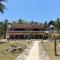 Arys Lagoon Bungalow & Hotel