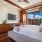 Private Luxury 6-bedroom Villa in Kukuiula, Panoramic Ocean View, Heated infinity pool, SPA, Sleep up to 22 - 科洛阿