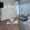 PeaceFeel 3BR-2BA Home, 30 min to Beach, Pet friendly, Convenient Area, Fenced In-SLEEPS 9 - 鹅溪
