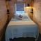 New! Robin's Nest - Cute Lakefront Tiny House! - Turk Lake