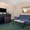 Rodeway Inn & Suites - شاطئ ريهوبوث