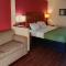 Econo Lodge Inn & Suites Griffin North