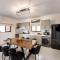 SEVIS SUITES