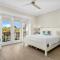 Seastar Palazzo With Beach Views, Lake, And Pool - Destin