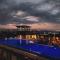 La Grande 11th floor Phase 2, posh 1BR balcony! - 安吉利斯