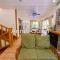 4 Bedroom Log Cabin in Camp John Hay Baguio - Baguio