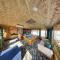 LUXURY Suite BY SP Group OF Houseboats - Сринагар