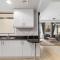 Modern Design 1 Bedroom Apartment, Pool Access - Dubaj