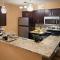 Family friendly 2BD condo with resort setting near - Las Vegas