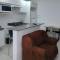 Apto6 com WI-FI e garagem e 100 a av Brasil - 帕苏丰杜