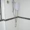 Victoria Centre Studio Apartments - City Centre in the Victoria Centre Shopping Centre next to Hilton Hotel with Kitchen and up to 4 Beds - Parking for Cars or High Top Vans from Five Pounds a Day - Close to Motorpoint Arena - Sunday 1pm Check-Out - 诺丁汉