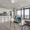 Executive Sky LUX - 2 BD 2BA Views Pool Patio & Gym
