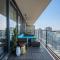 Executive Sky LUX - 2 BD 2BA Views Pool Patio & Gym