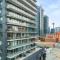 Miso 2 BD - Skyline View Patio Gym Pool & AC - Calgary