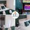 ARCADE MACHINE! City Centre Sleeps 5 FREE PARKING
