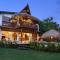 Breezy Point Villas