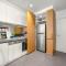 WOW Self-contained Apartment on Daly - ملبورن