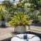 Stanmore Bay lush garden with pool, close to beach - 旺阿帕劳阿