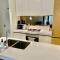 WOW Self-contained Apartment on Daly - ملبورن