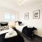 Cozy 2 Bed - Free Parking, Great Location by Vista Stays Short Lets Manchester - Manchester
