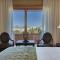 Divani Caravel