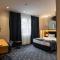 Hotel Astral