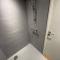 Folsted - Værelse 101 med eget badeværelse og fri parkering - Bindslev