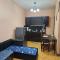 Mels Place Unit 2 Batangas Free Parking Feee Wifi w Smart TV Netflix Hot & Cold Shower