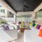 Solaris Beach House - Beachfront Property, St James
