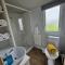 Static Stays at Lyons Robin Hood - Private Caravans with PS5 and WiFi - Meliden