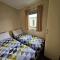 Static Stays at Lyons Robin Hood - Private Caravans with PS5 and WiFi - Meliden
