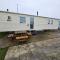Static Stays at Lyons Robin Hood - Private Caravans with PS5 and WiFi - Meliden
