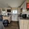 Static Stays at Lyons Robin Hood - Private Caravans with PS5 and WiFi - Meliden