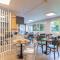 B&B HOTEL Lyon Centre Monplaisir