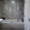 Modern house in City Centre with private parking and gated property