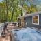Lakeside, Dock, Hot Tub, Kayaks, Arcade, Playset