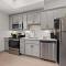Bright and Modern Studio in Louisville # 108 - لويزفيل