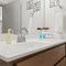 Bright and Modern Studio in Louisville # 108 - لويزفيل