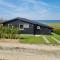 Panoramic sea view cottage in an idyllic landscape - Tranekær