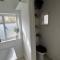Private One Bedroom Apartment & Garden - Raynes Park