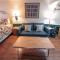 Sunnyside Knoll- 3 studio