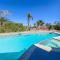 Gorgeous Escape with a Pool in Fabulous Las Vegas - لاس فيغاس