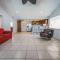 Gorgeous Escape with a Pool in Fabulous Las Vegas - لاس فيغاس