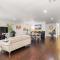 Spacious Retreat w Large Kitchen & Outdoor Patio - Пасадена