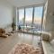 1 Stop to Midtown Amazing View Luxury High Rise Corner 1 Bedroom Apartment - Sunnyside