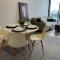 Modern 7th floor Flat, Parking, Convenient, Quiet - ملبورن