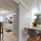 Great 1 Bed Close To Longwd Med, Fenway, Parkng