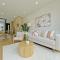 Modern 2-Bedroom Townhouse in Grey Lynn