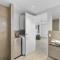 Elysee Beachside Apartments Alexandra Headland