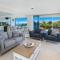 Elysee Beachside Apartments Alexandra Headland